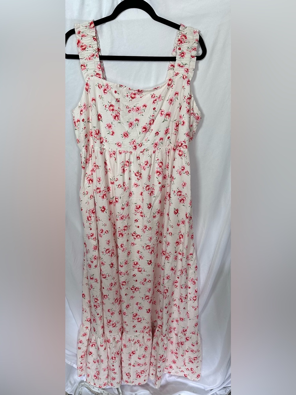 Arula floral tiered maxi dress,  square neckline and wide ruffle straps Size A